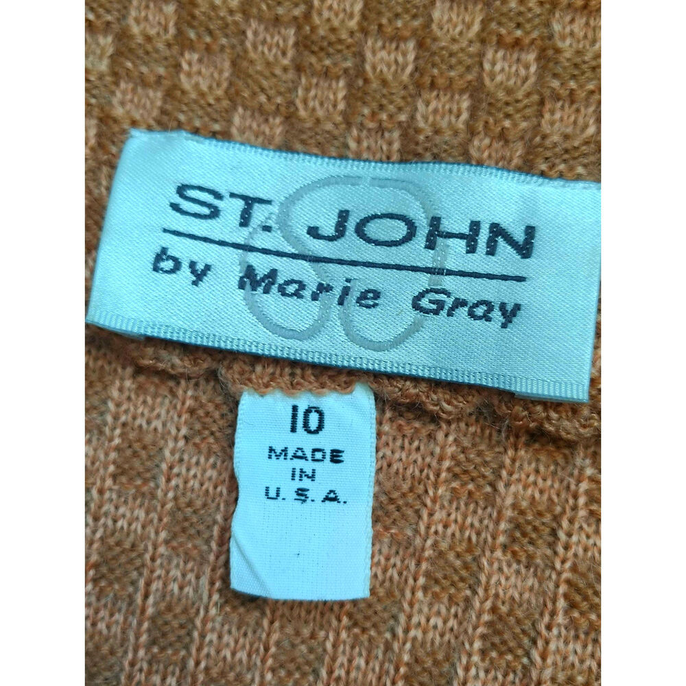 St. John by Marie Gray Textured Knit Jacket Camel Brown Gold Button Cropped 10 - Picture 5 of 5